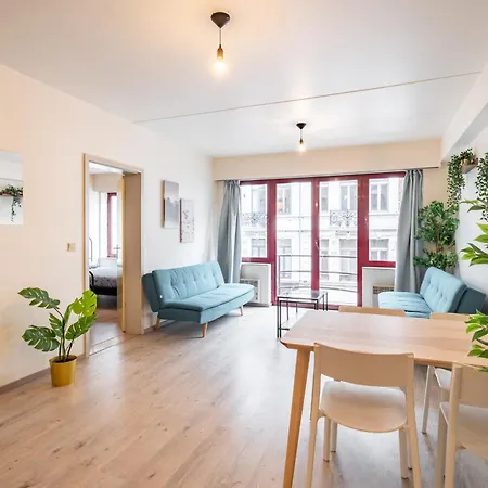 Apartment Bright In The Heart Of Antwerp