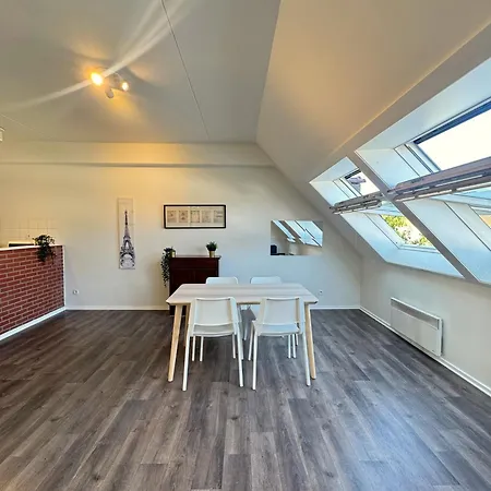 Bright In The Heart Of Apartment